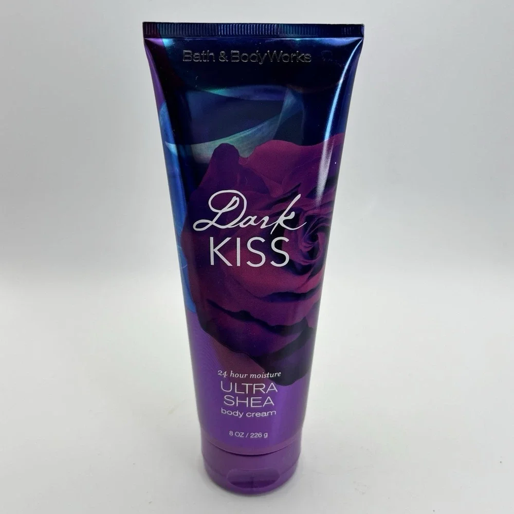 NEW BATH & BODY WORKS DARK KISS ULTRA SHEA BODY CREAM LOTION 24 HR MOISTURE 8 OZ